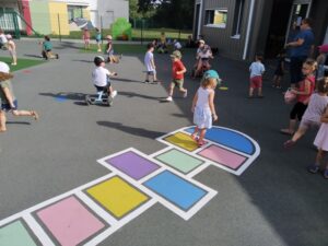 Cour Maternelle